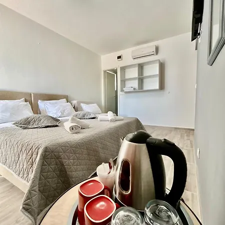 Apartment & Baltazar