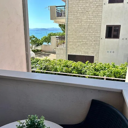 Apartment & Baltazar