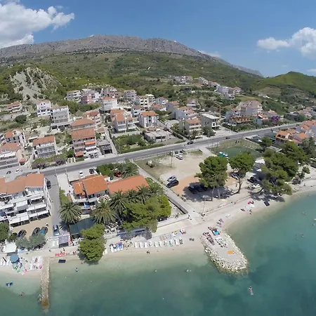 Apartment & Baltazar Podstrana